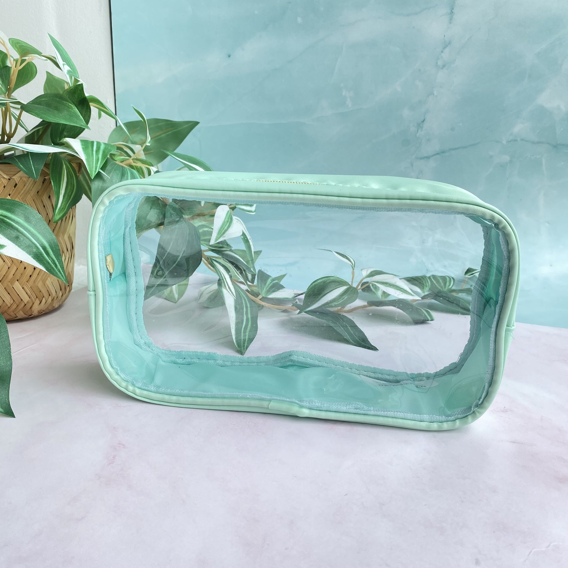 Cosmetiquera Kim - Color Platino