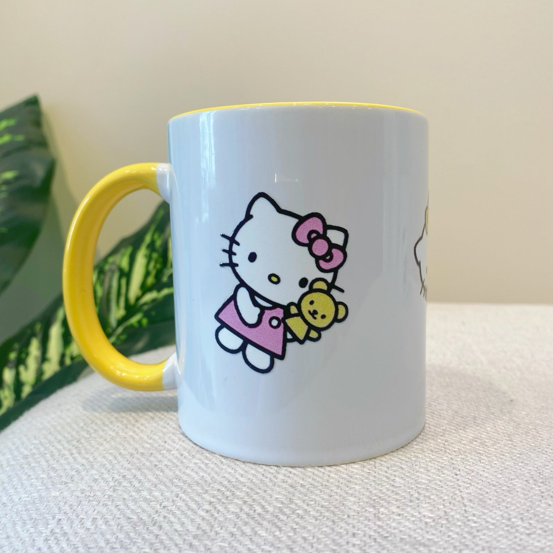 Taza Hello Kitty - Color Platino