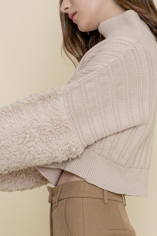 Crop Top Sweater Kushi