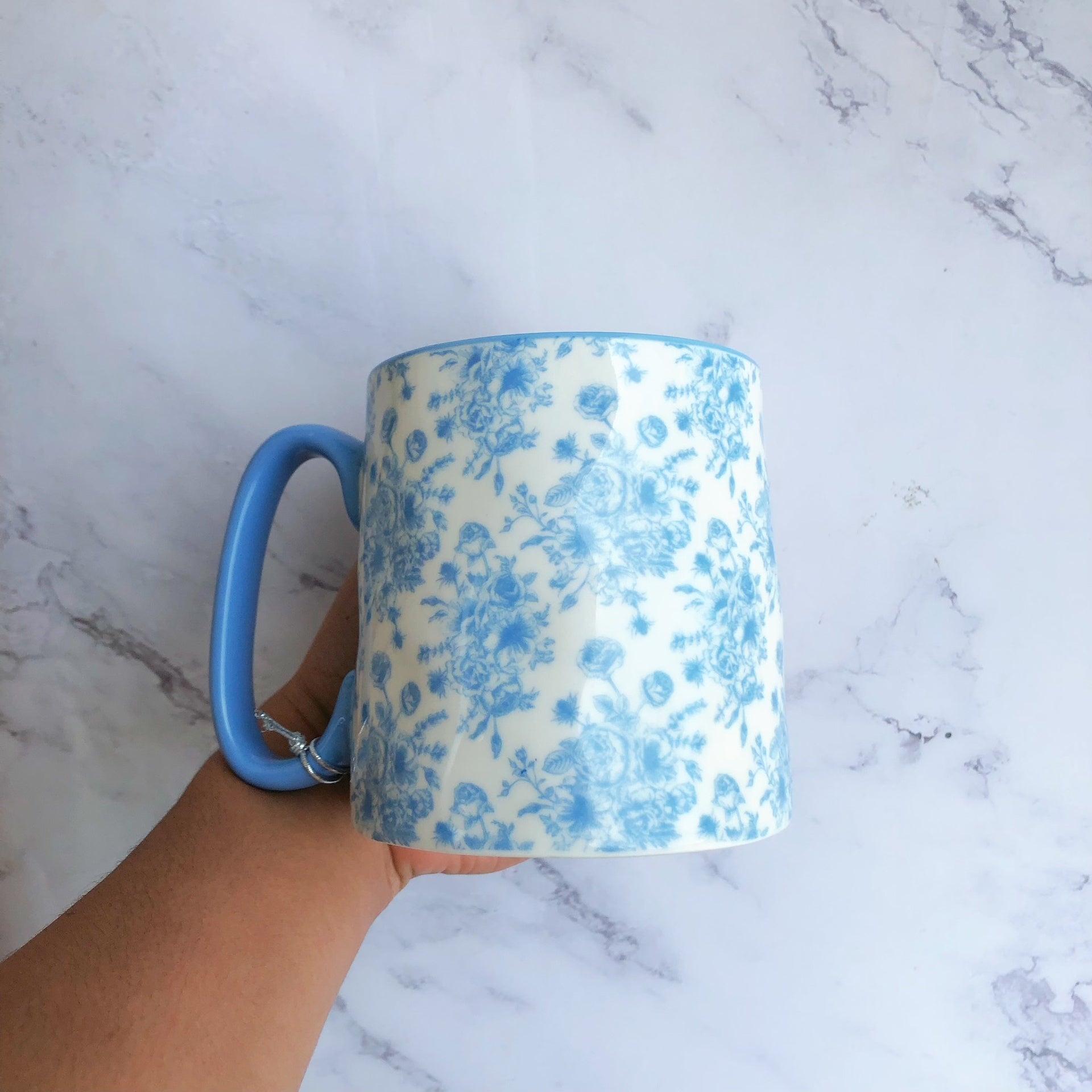 Taza Bel