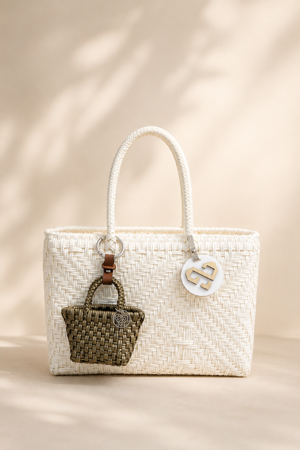 Tiny Tote