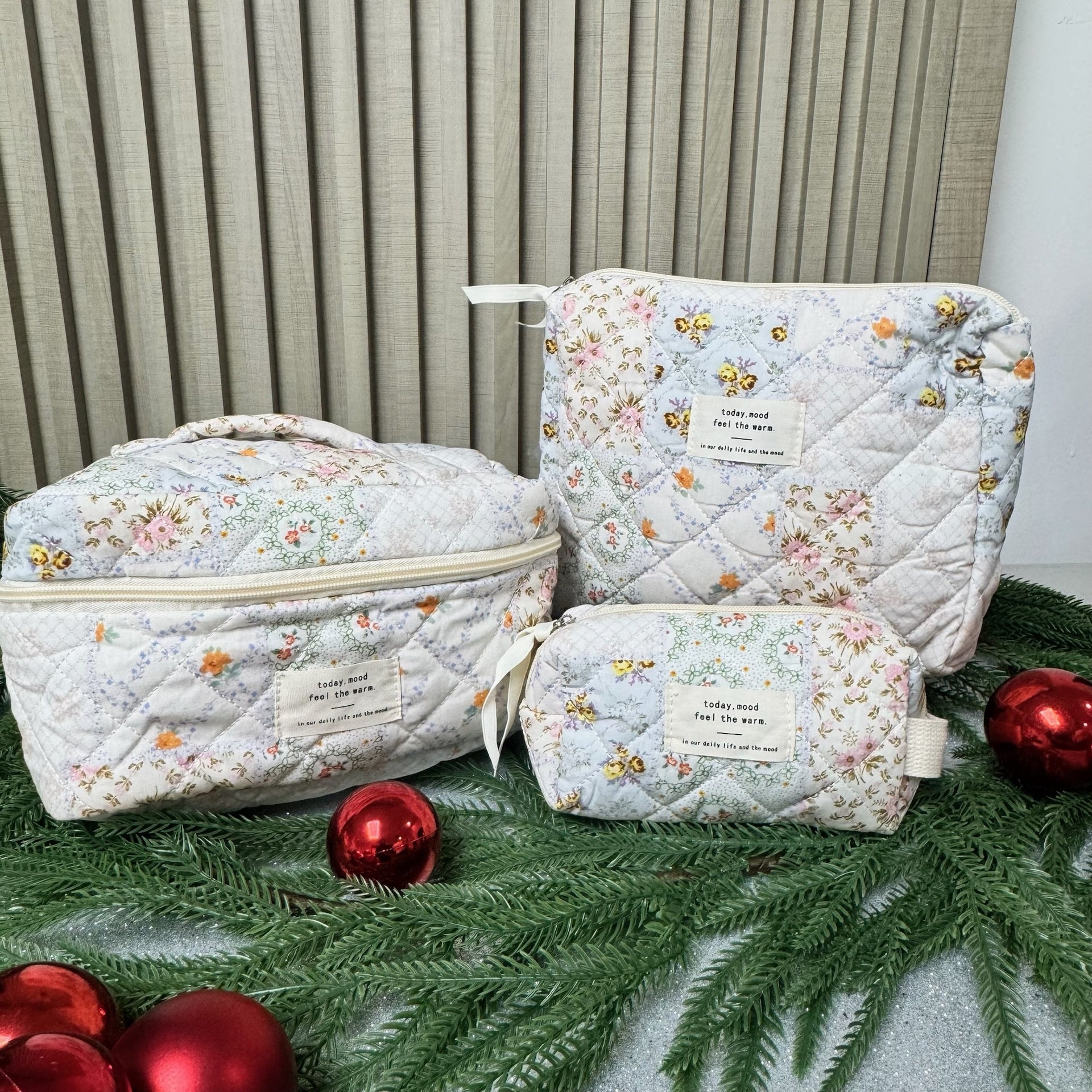 Set Cosmetiquera Michi - Color Platino