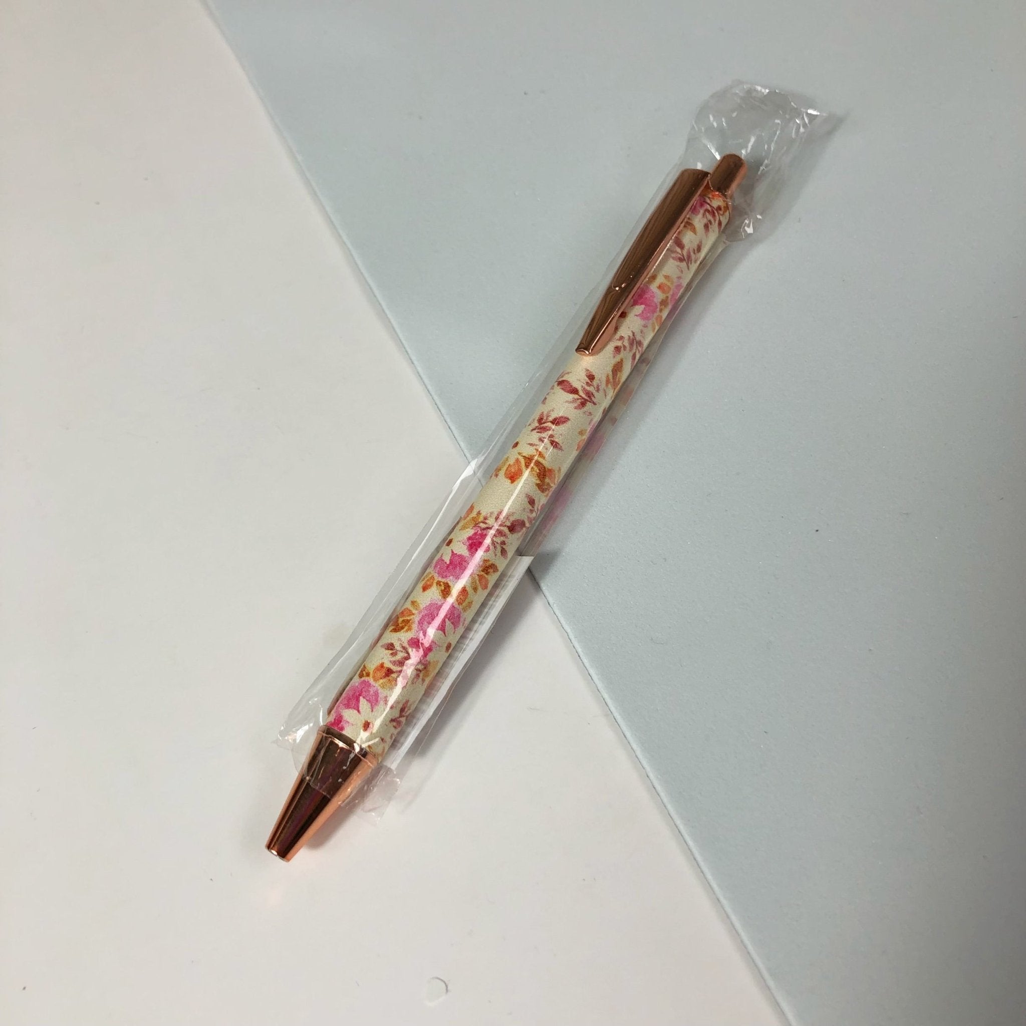 Pluma Floral - Color Platino