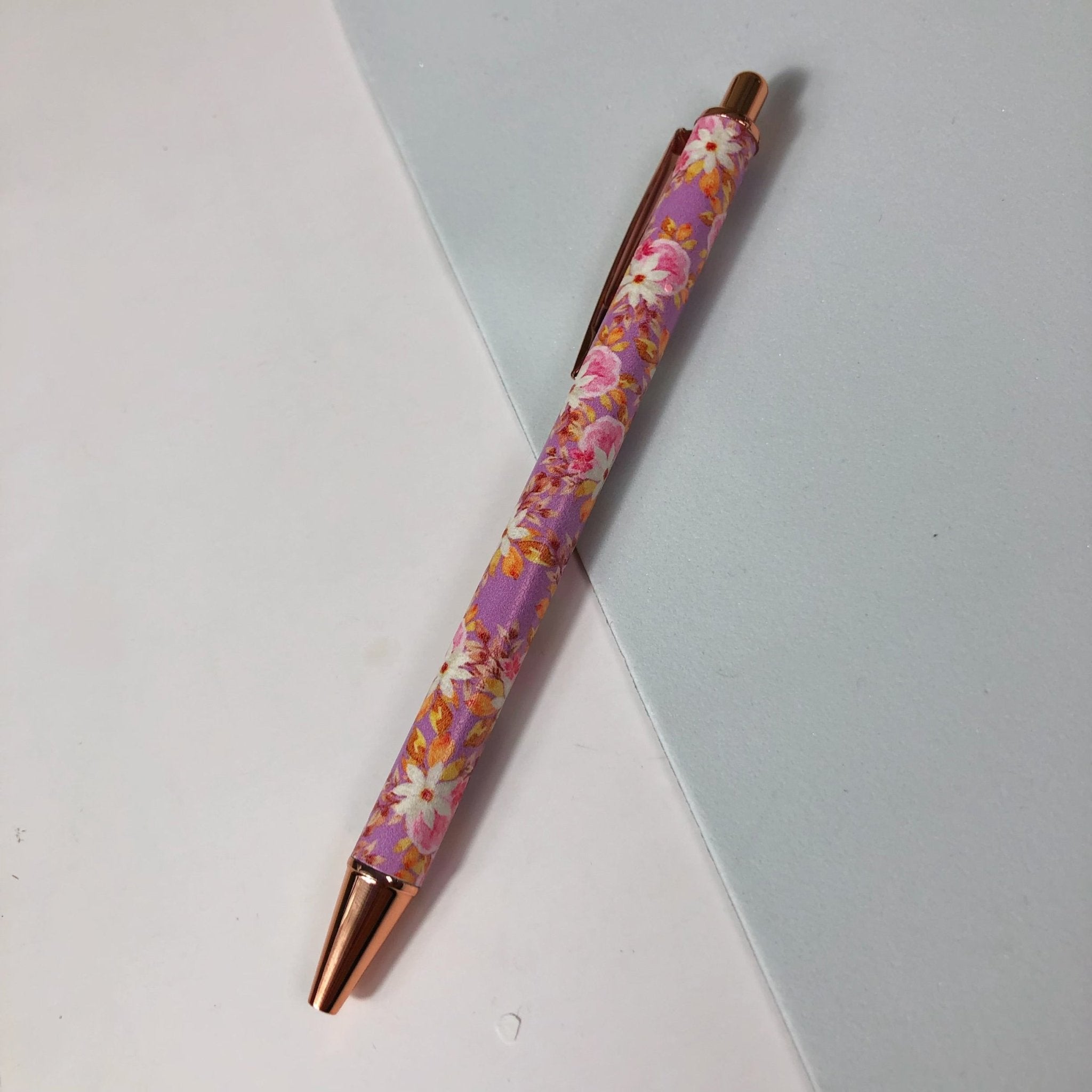 Pluma Floral - Color Platino