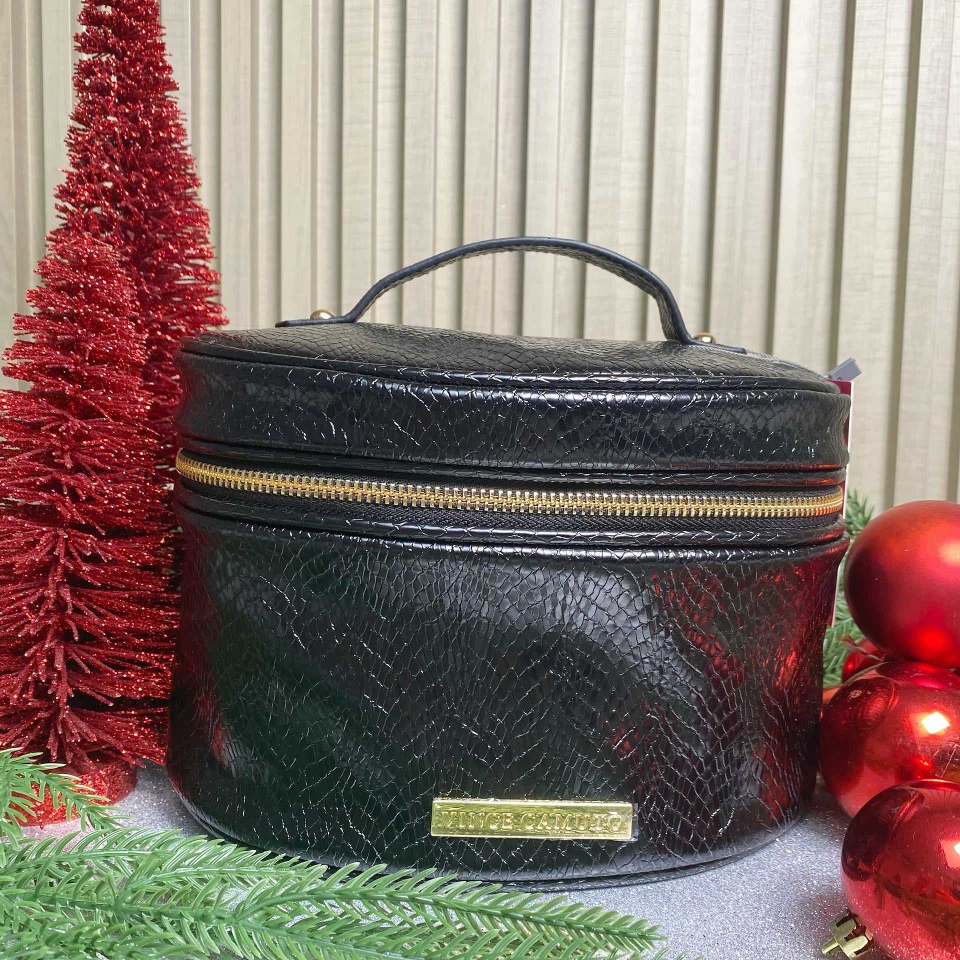 Cosmetiquera Vince Camuto