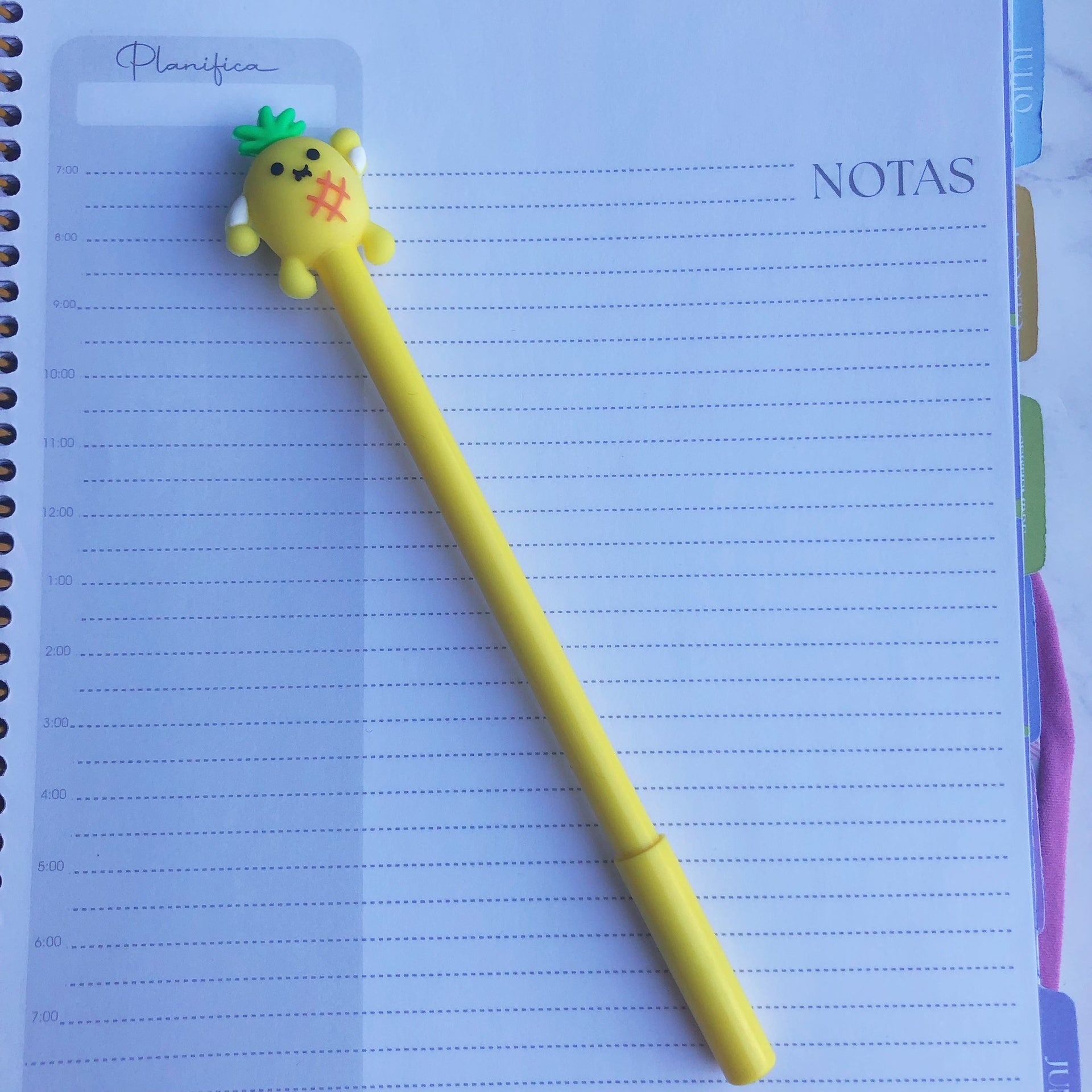 Plumas frutas c/caritas - Color Platino