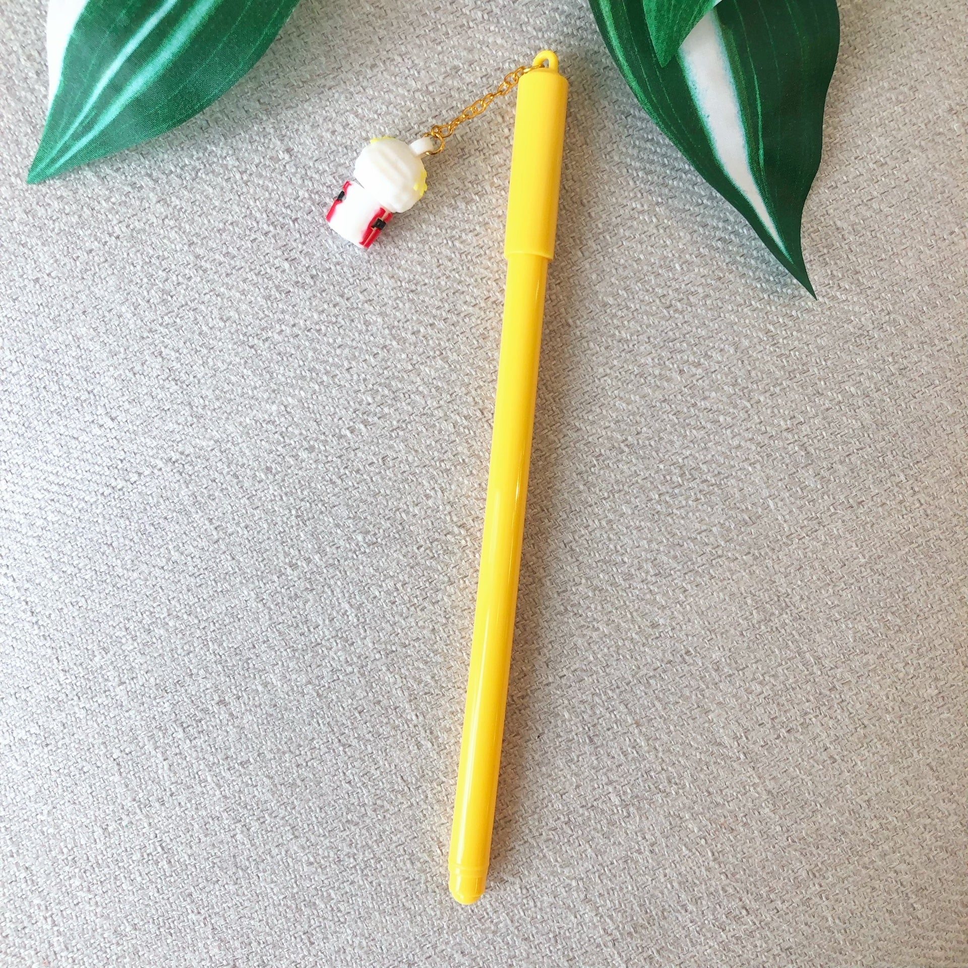 Plumas Charm - Color Platino