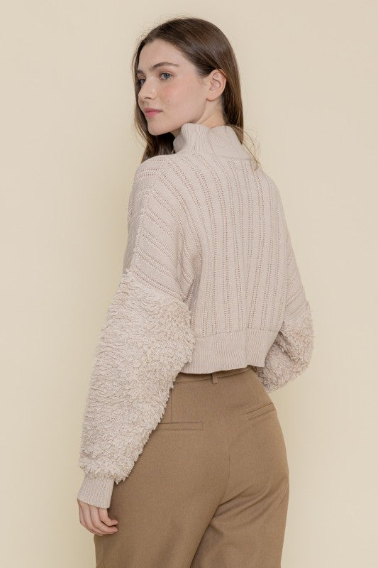 Crop Top Sweater Kushi