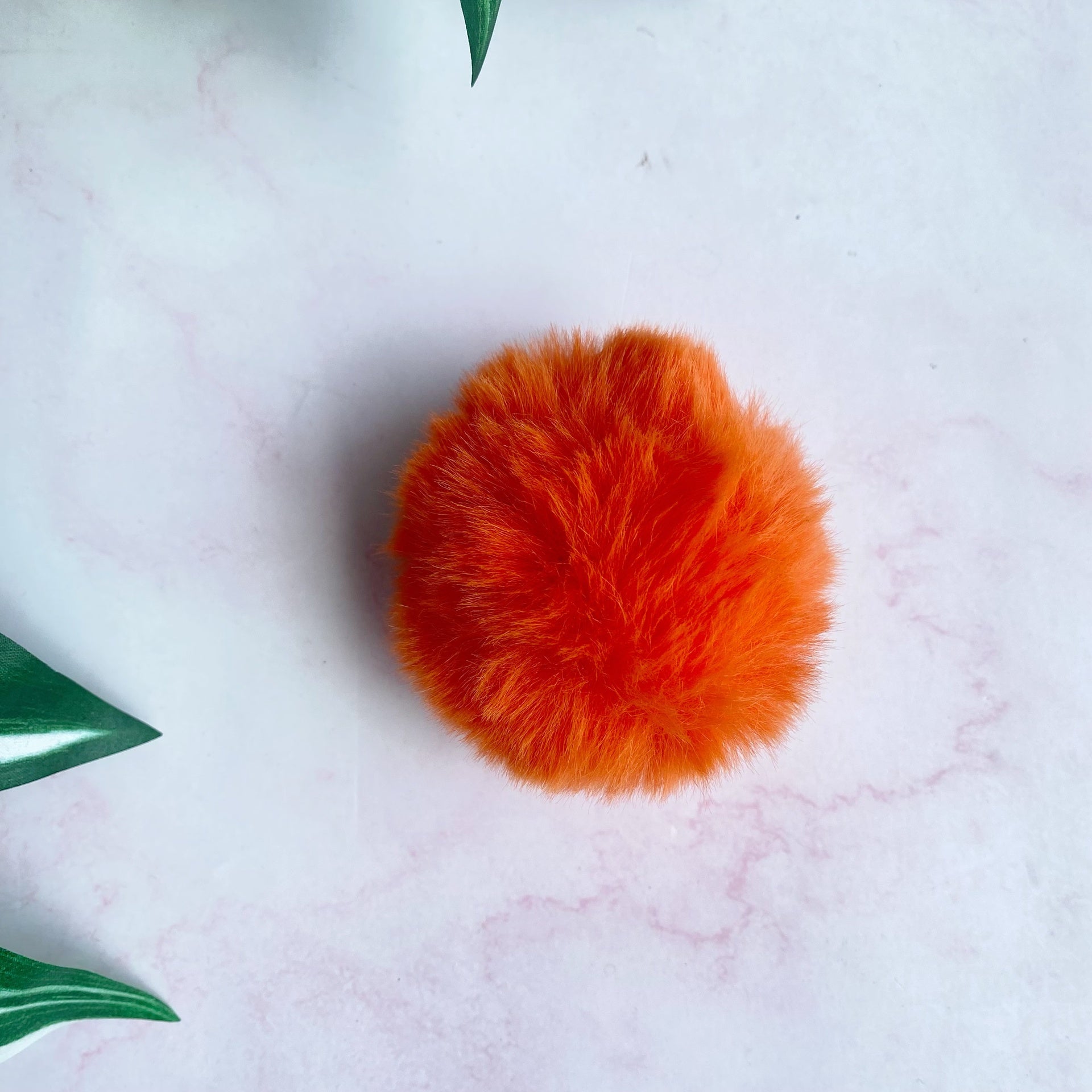 Pompones Dilin - Color Platino