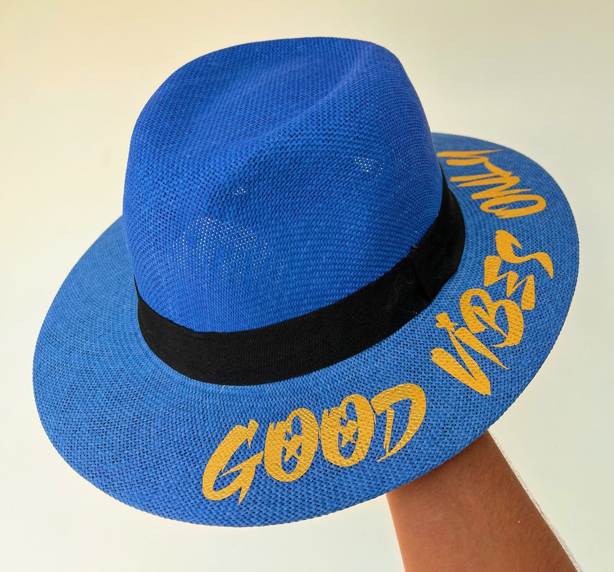 Sombrero Allie azul - Color Platino